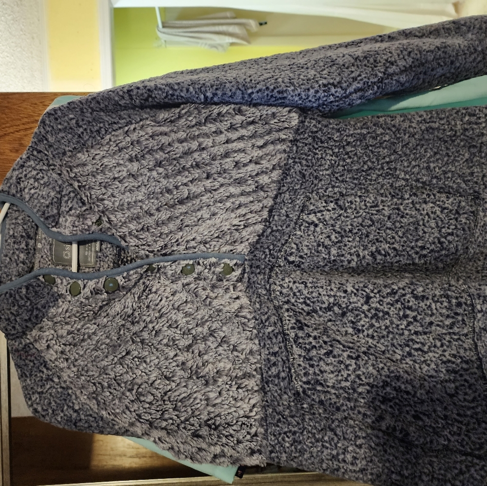 Simply southern pull over